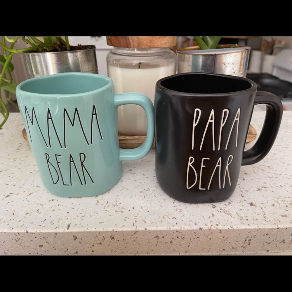 Rae Dunn Mug Set